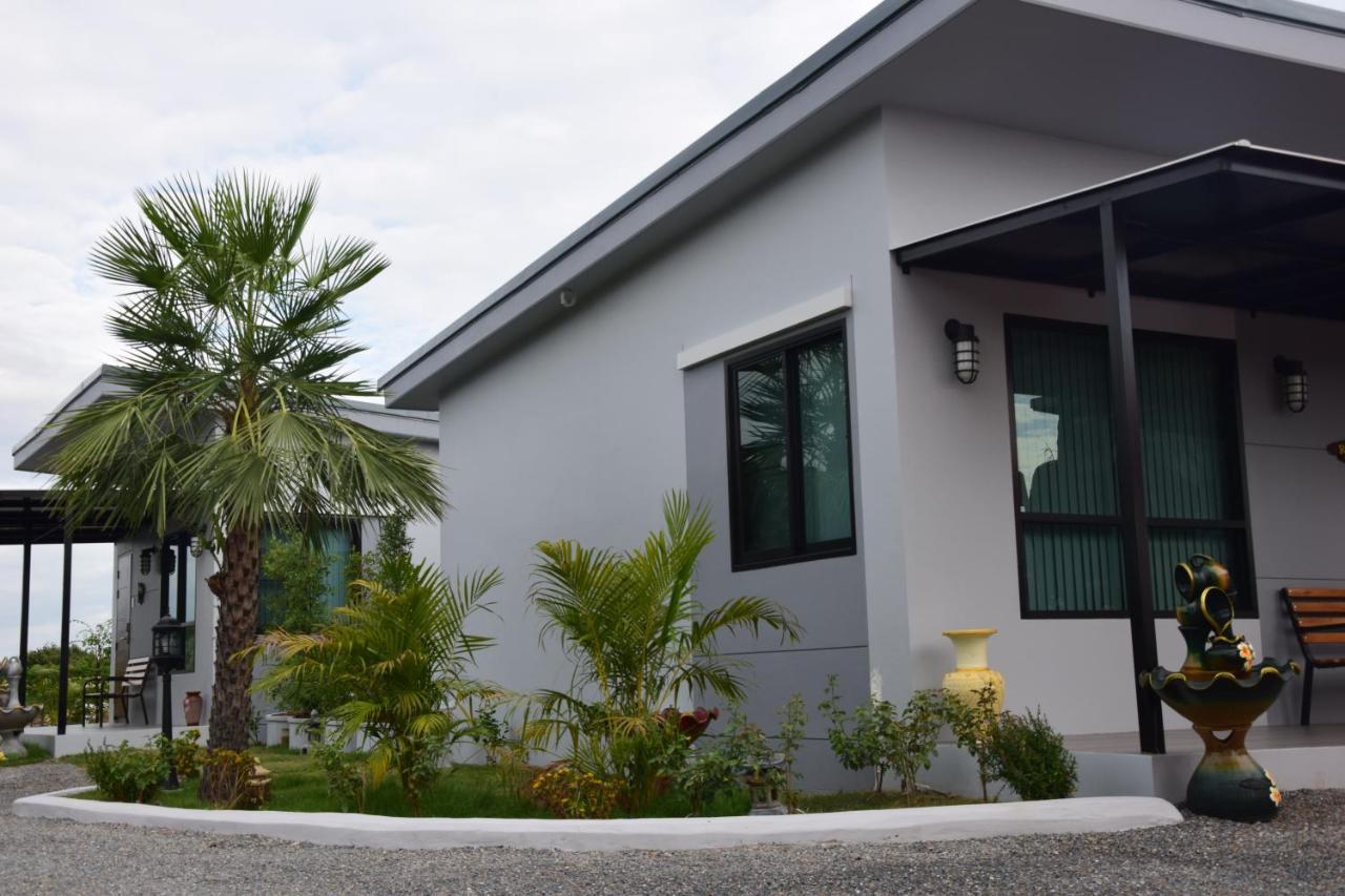 Sb Holiday Resort Chiang Mai Bagian luar foto
