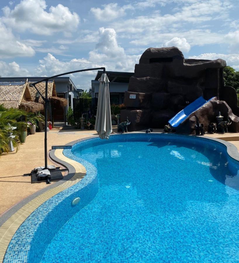 Sb Holiday Resort Chiang Mai Bagian luar foto